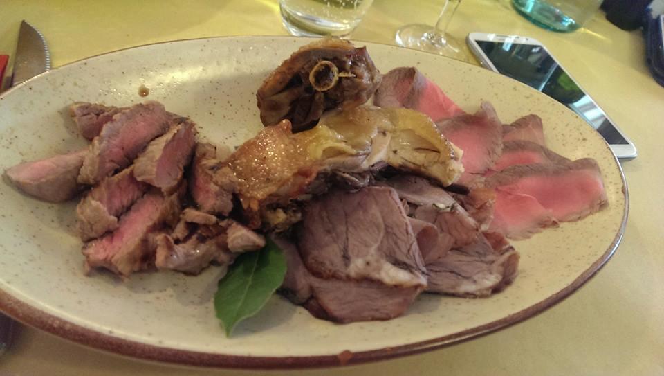 Agriturismo Il Podere Vedelago Con San Bernardo, Alpaca E Una Pentola Di Cose Da Scoprire Bagian luar foto